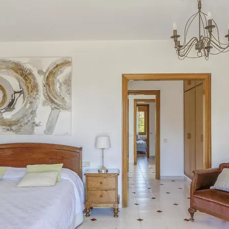 Villa Belvilla By Oyo In With Pool